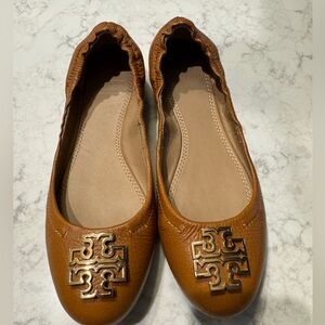 Barely worn Tory Burch brown ballet flats